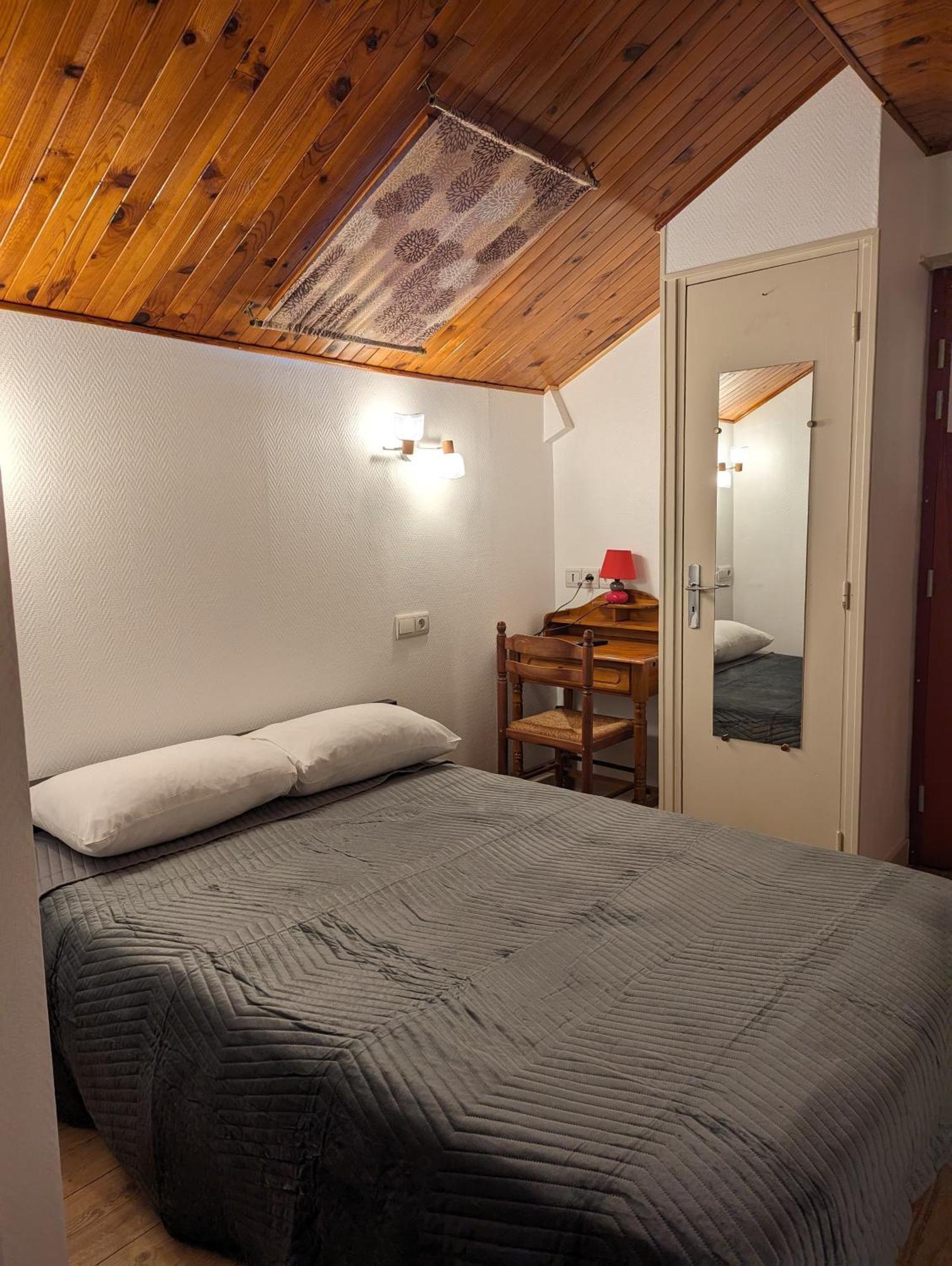 Auberge Des Pins Обена Екстер'єр фото