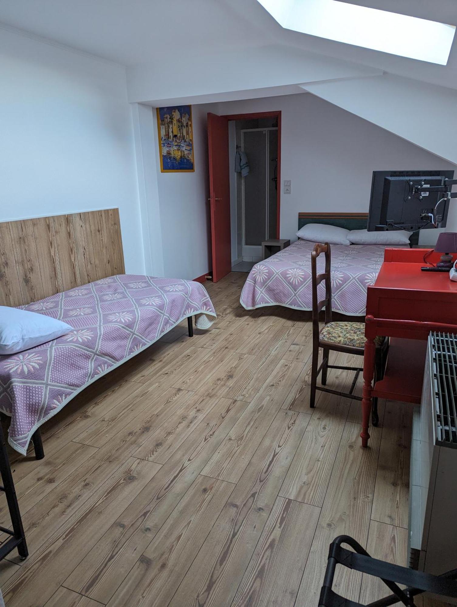Auberge Des Pins Обена Екстер'єр фото